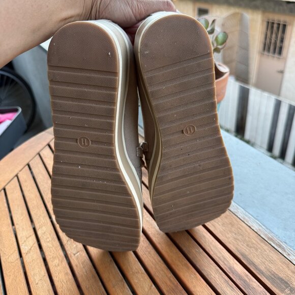 Mad Love Womens Platform Slip-On Sneakers Size 11 - Picture 8 of 8